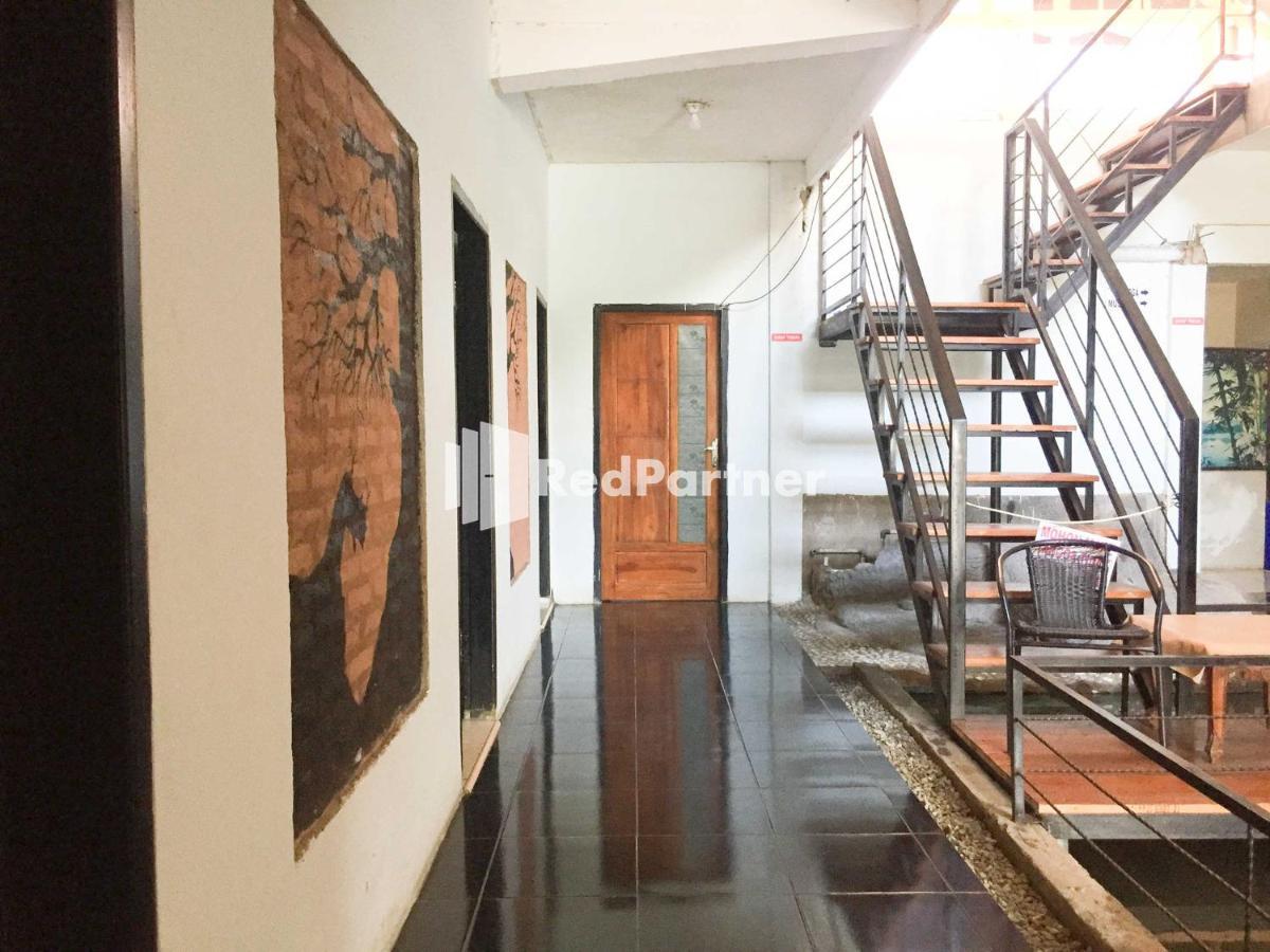 Wisma Andini Palopo Redpartner Bagian luar foto