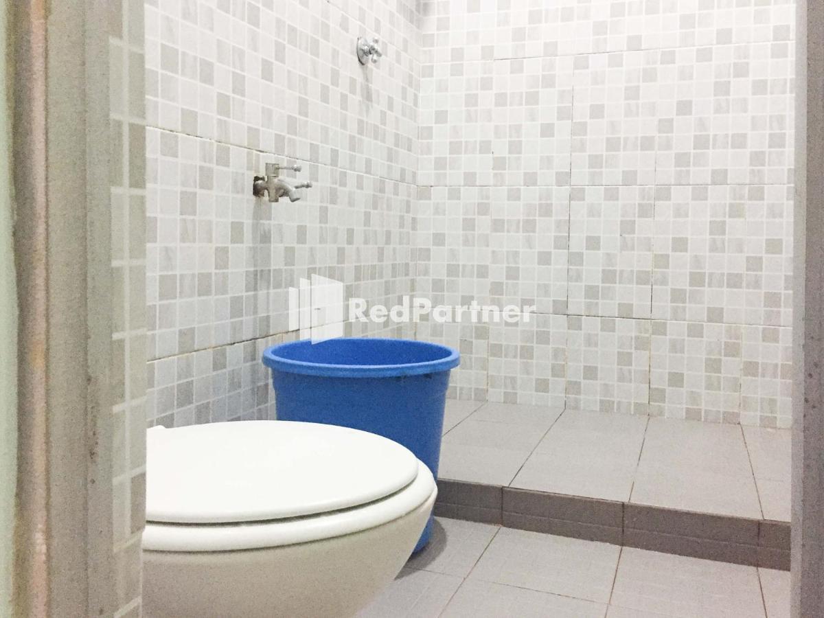 Wisma Andini Palopo Redpartner Bagian luar foto